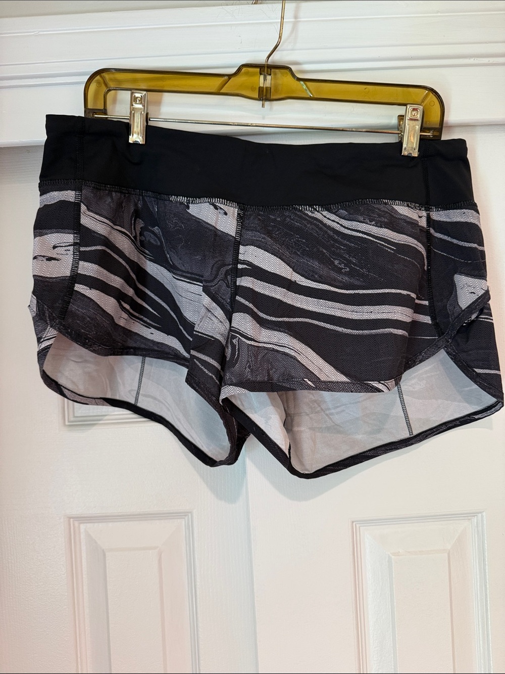 lululemon athletica Black & Gray Marble-Print Athletic Shorts